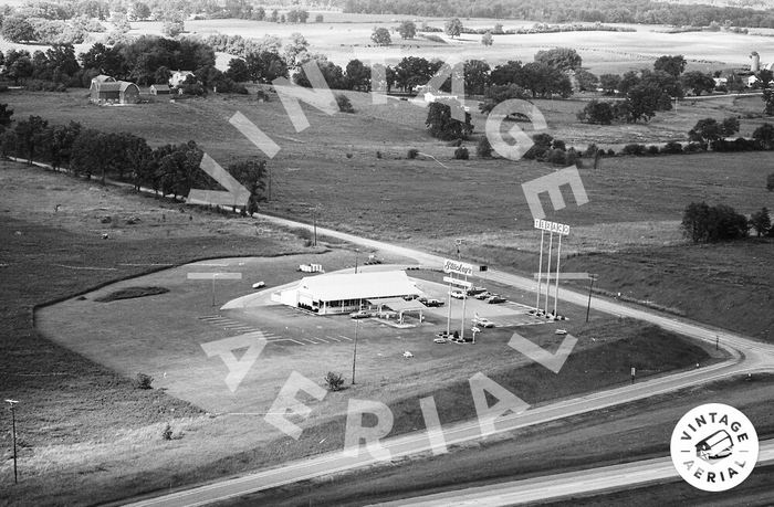 Stuckeys - Albion - 2110 N Concord Rd (newer photo)